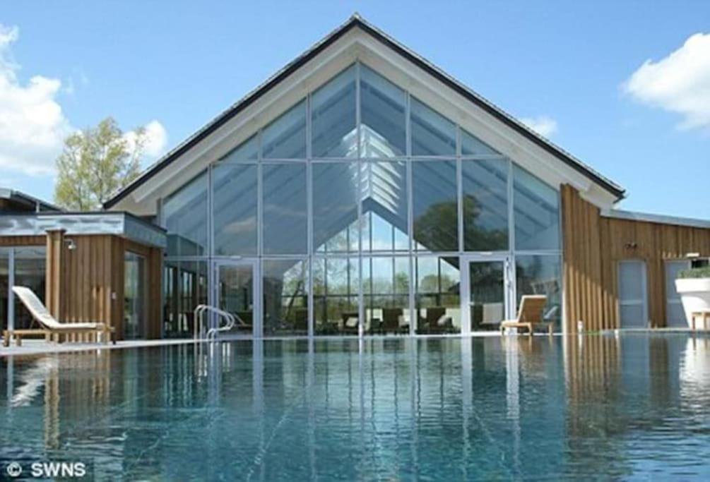 Blueberry Cottage - Lower Mill Estate Somerford Keynes Exterior foto